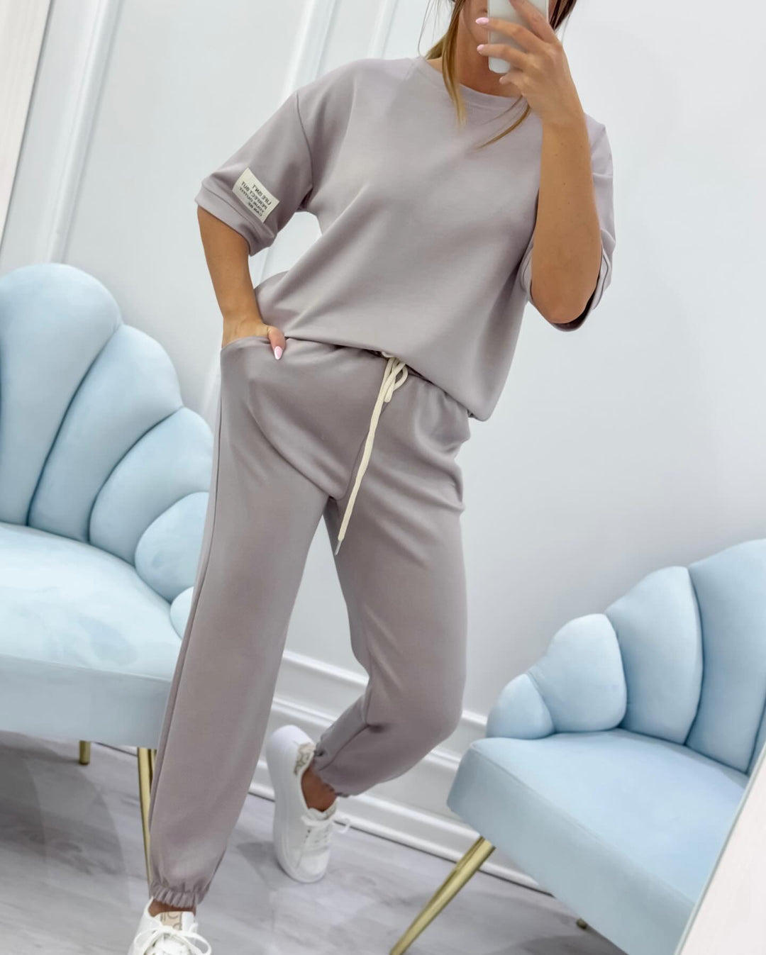 Olivia |  Short Sleeve Set with Relaxed Fit and Versatile Design