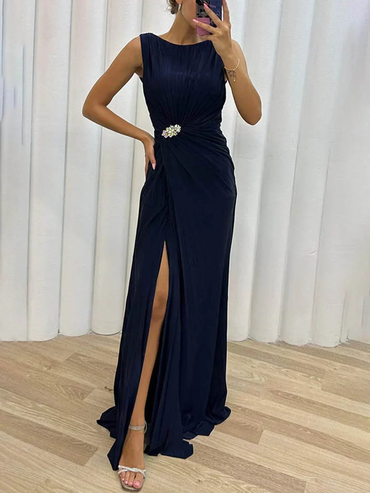 Glamorous Effortlessly Pleated Maxi Chiffon Georgette Flowing Silhouette Wedding Dress