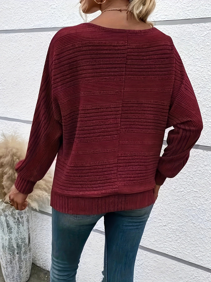 Sabine - Cozy Sweater with Batwing Sleeves