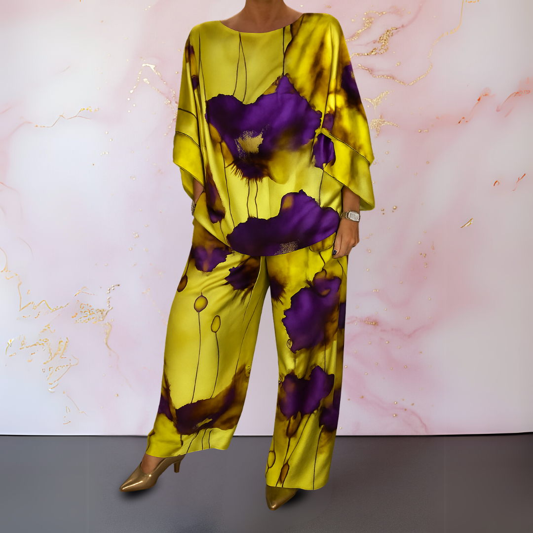 Kaia | Two-Piece Set with Lightweight Fabric