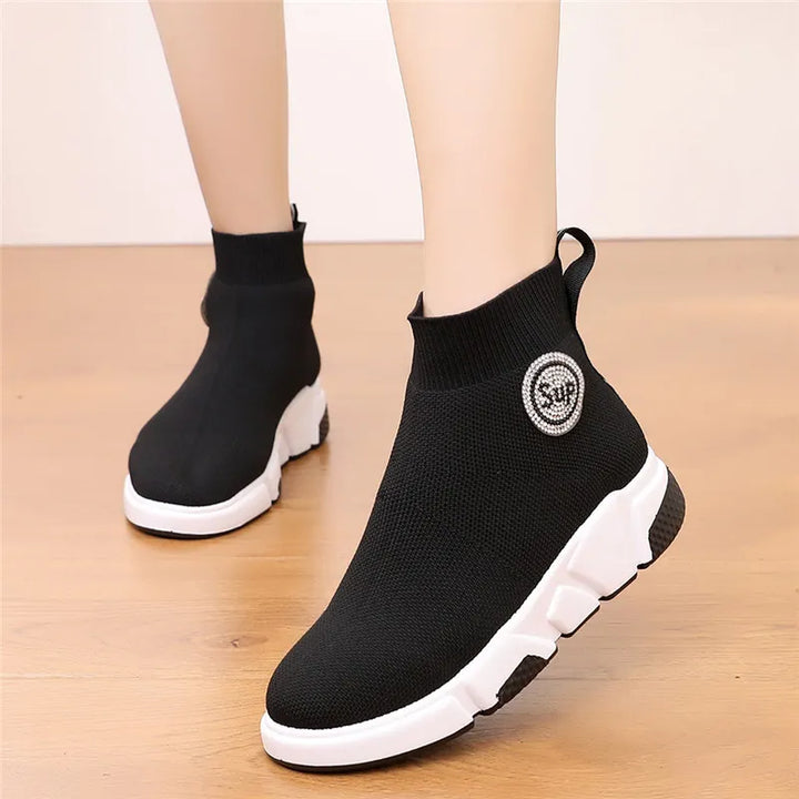 Victoria | Women&