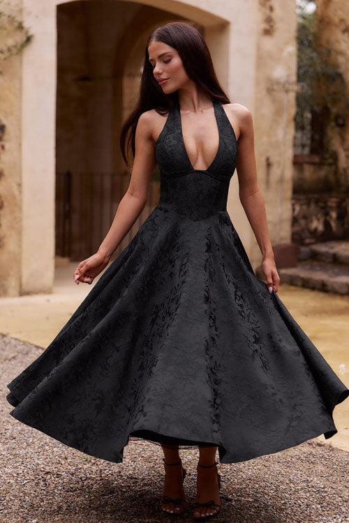 Enchanting Halter-Neck Jacquard Textured Pattern Cinched Waist Flared Maxi Dress