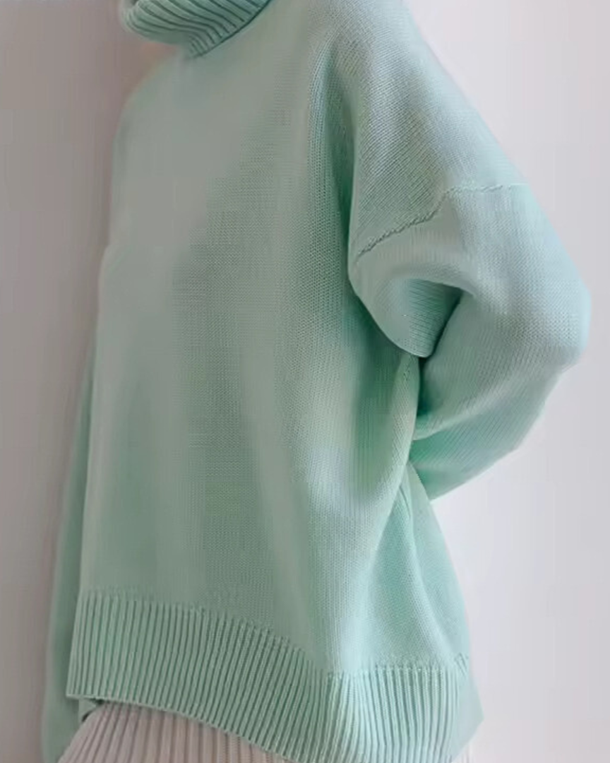 Lesley - Oversized Turtleneck
