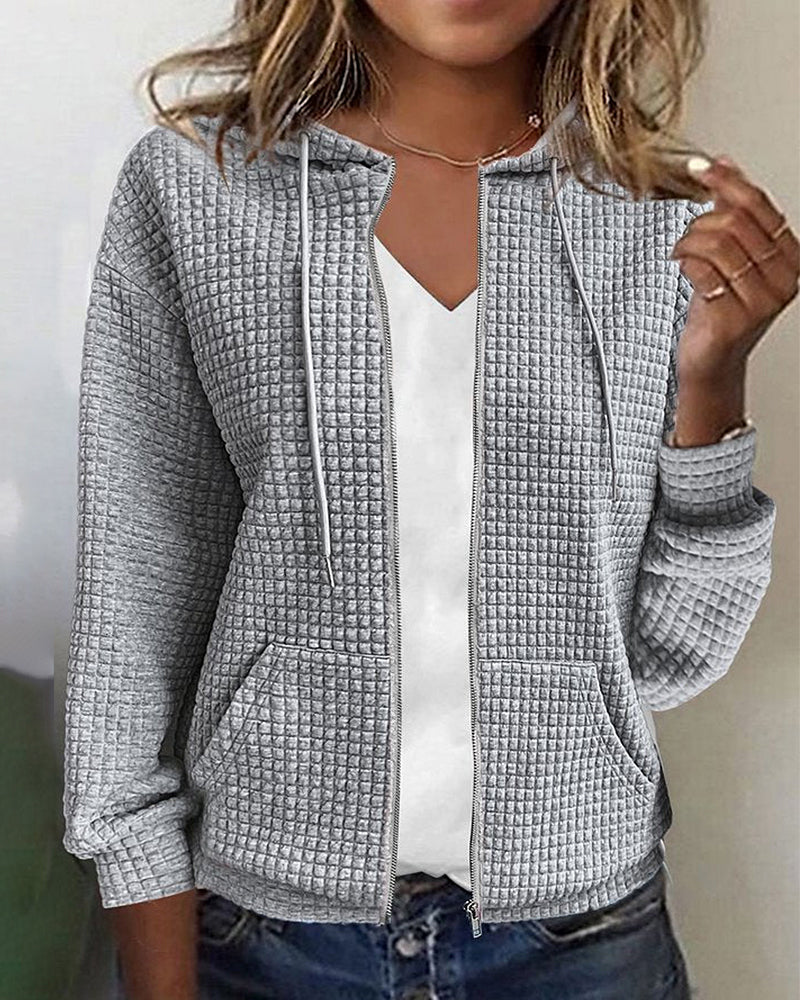 Casual Hoodie with Long Sleeves and Textured Zip