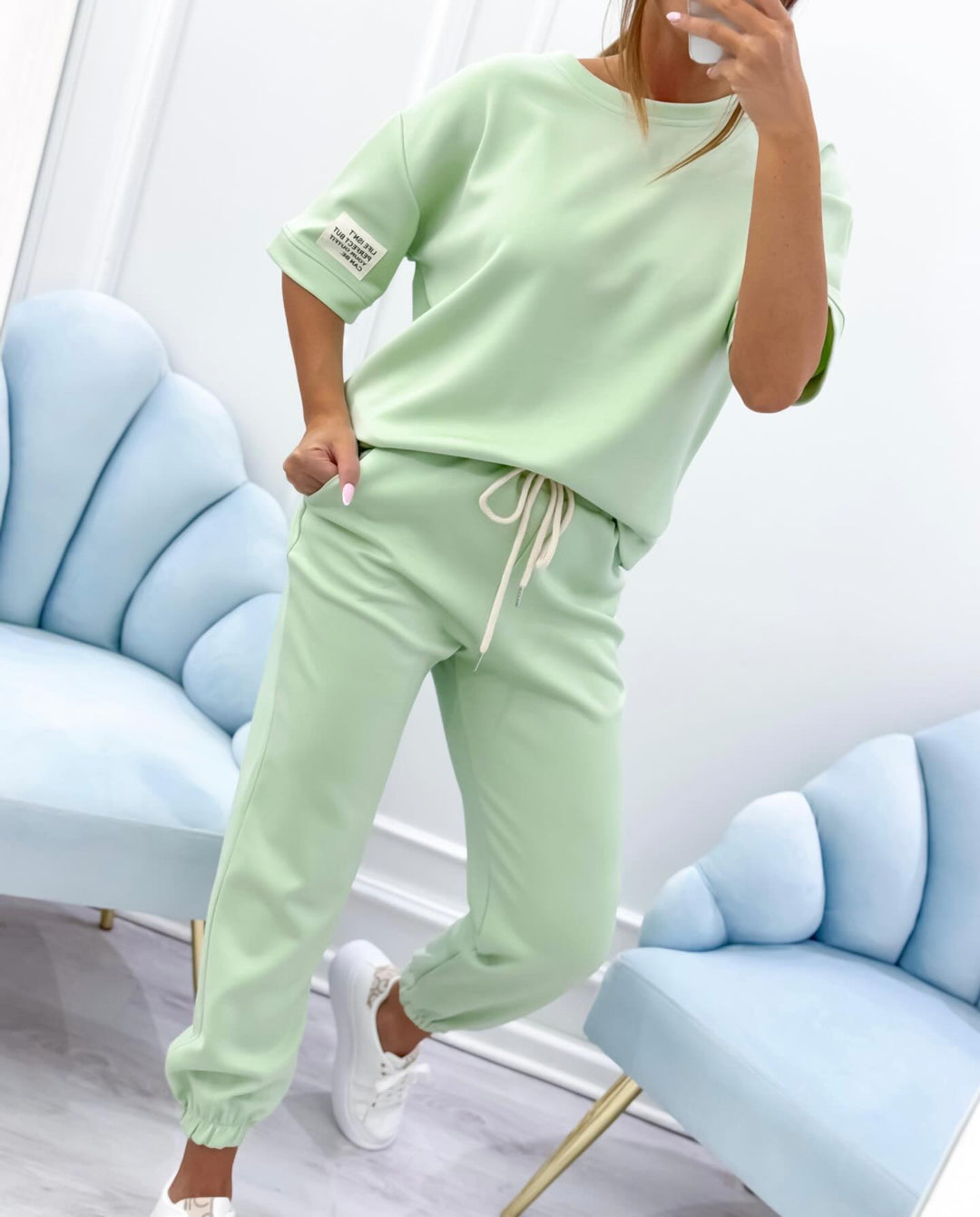 Olivia |  Short Sleeve Set with Relaxed Fit and Versatile Design