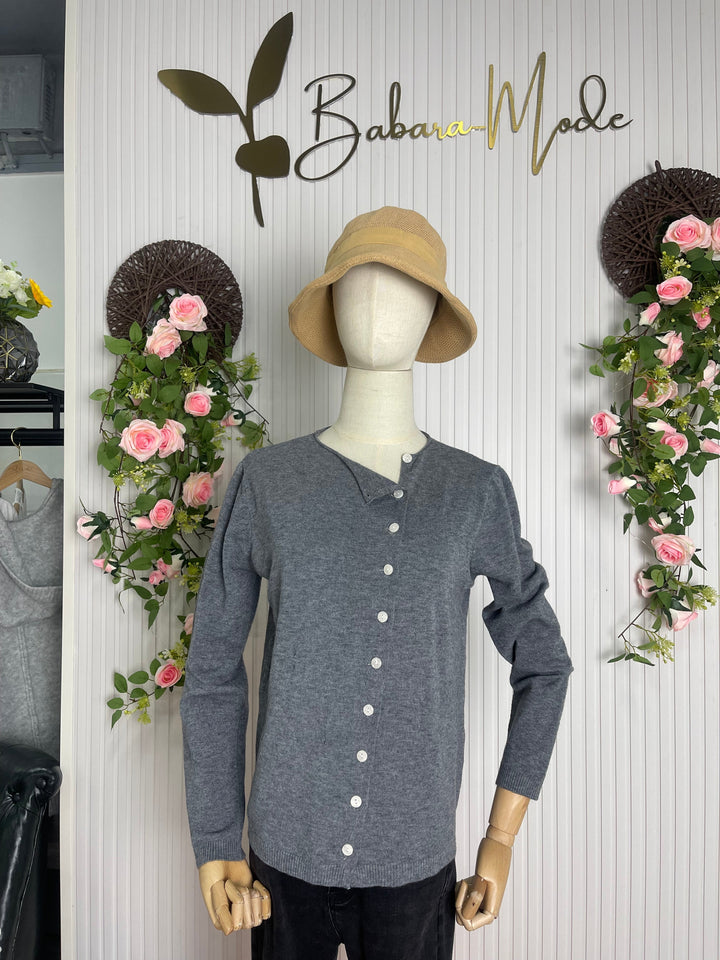Aurora - Simple Basic Sweater with Long Sleeves