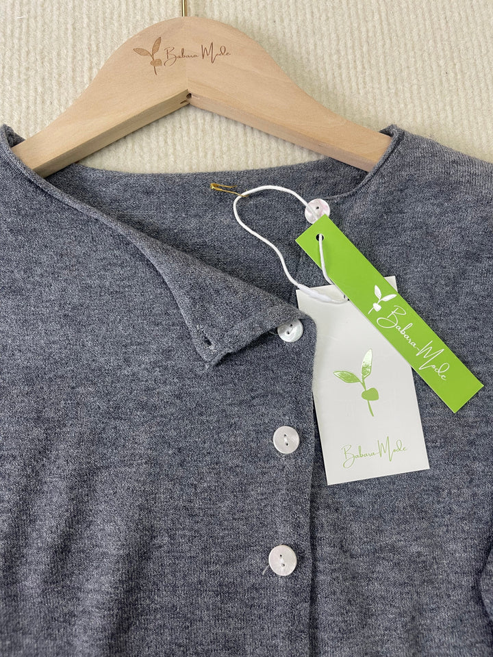 Aurora - Simple Basic Sweater with Long Sleeves