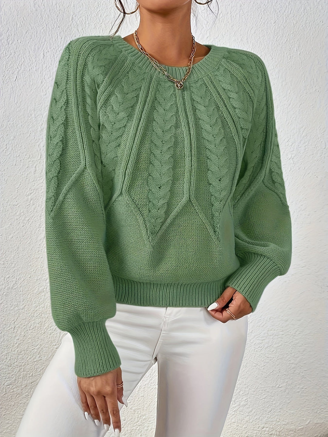 Eleanor | Relaxed Cable Knit Sweater