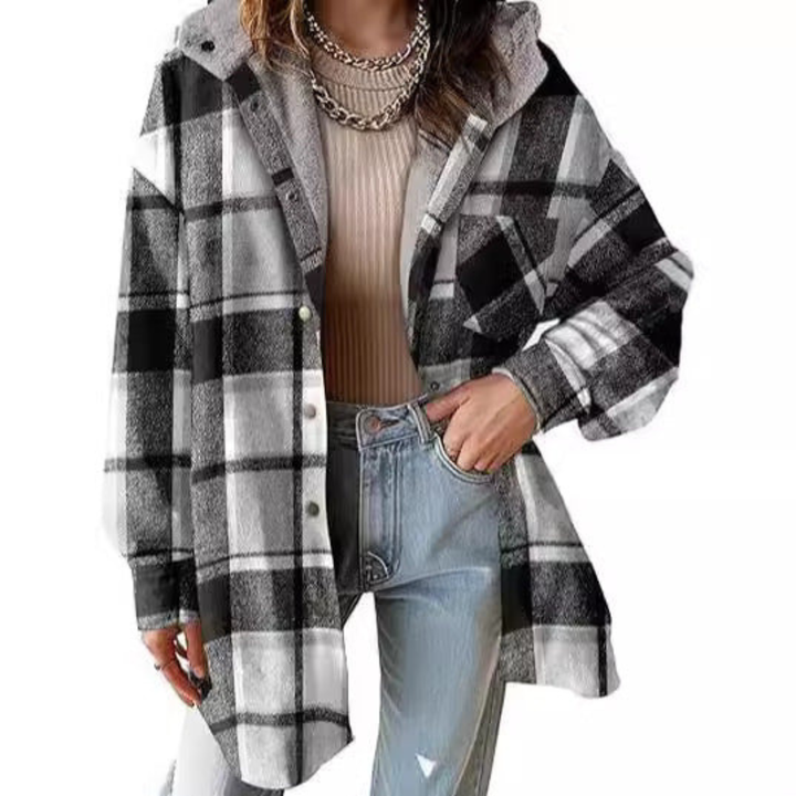 Tallulah - Relaxed Fit Hoodie in Plaid Pattern