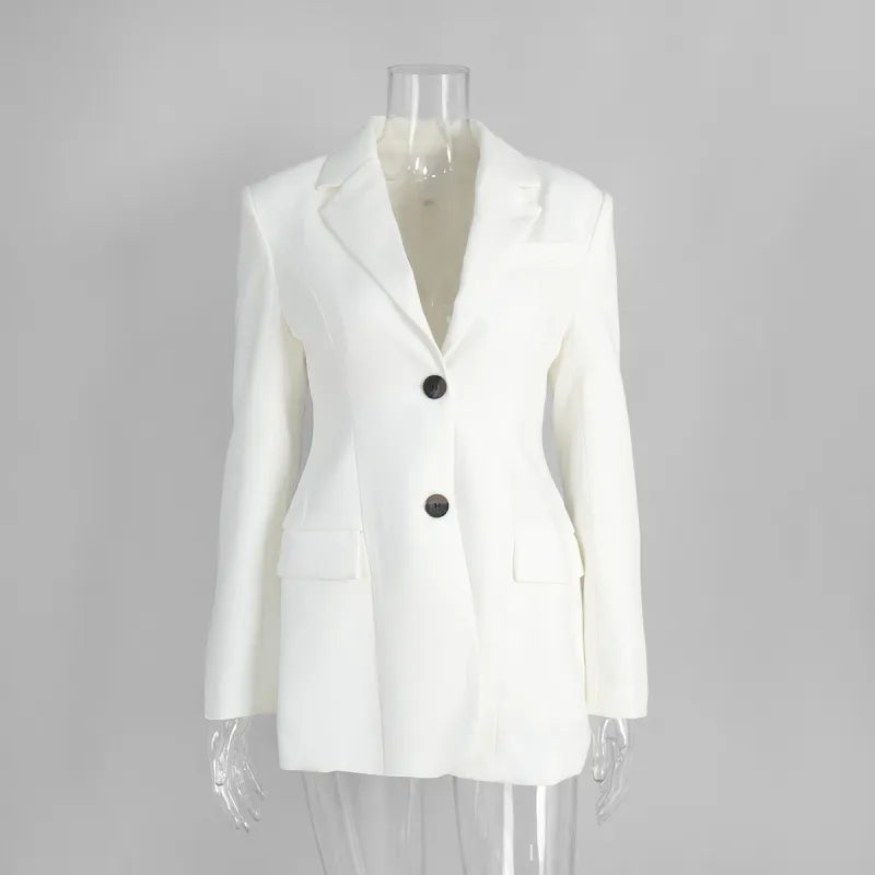 Amara | Women's Blazer with Notched Lapels and Buttons
