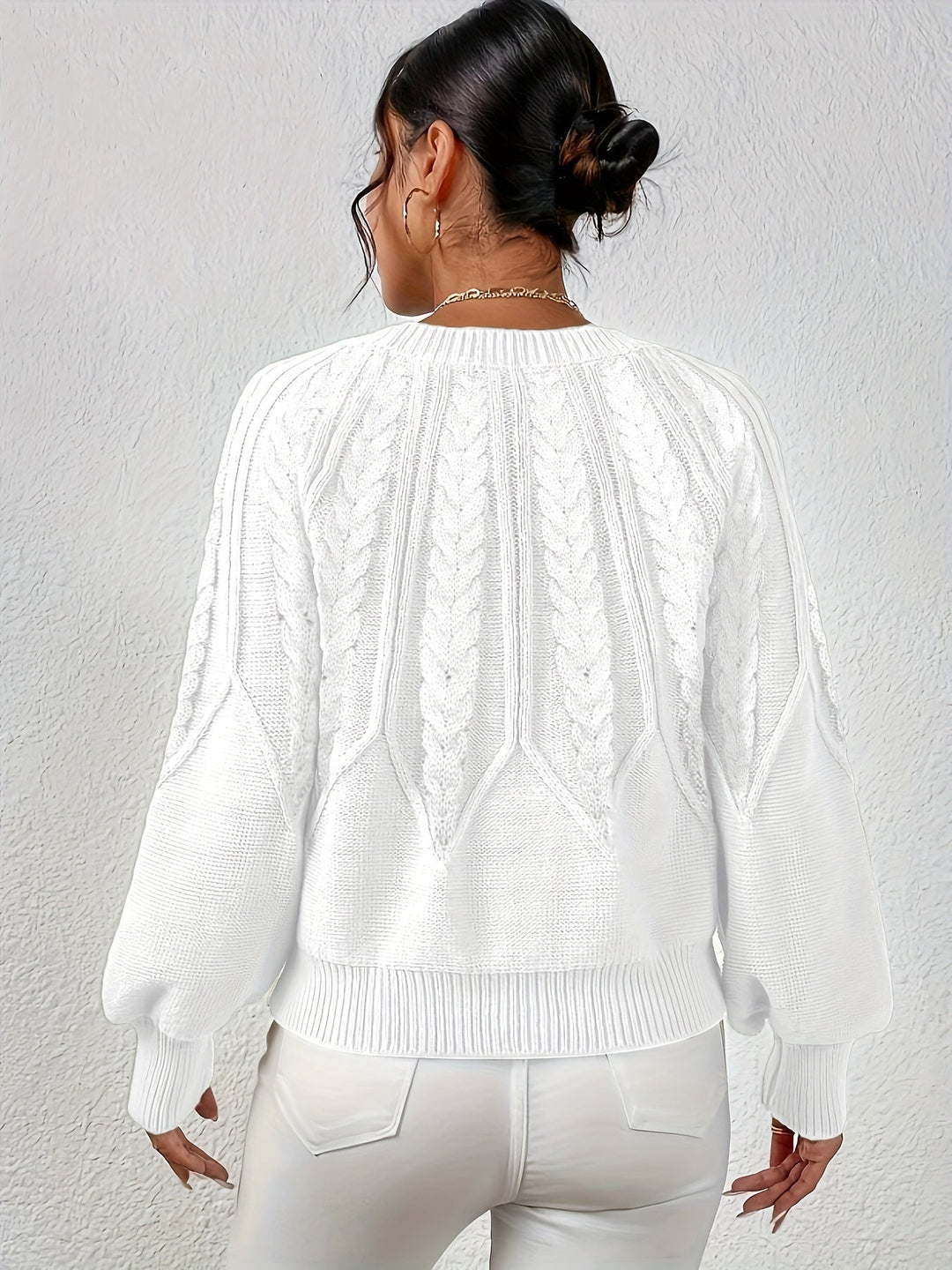 Eleanor | Relaxed Cable Knit Sweater