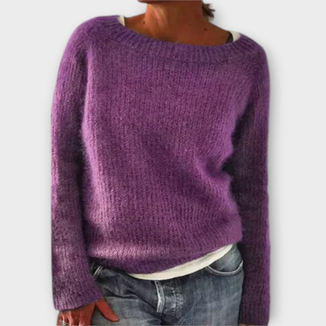 NOVAENE – COZY CHARM SWEATER