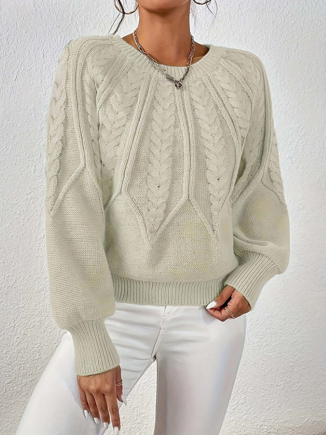 Eleanor | Relaxed Cable Knit Sweater