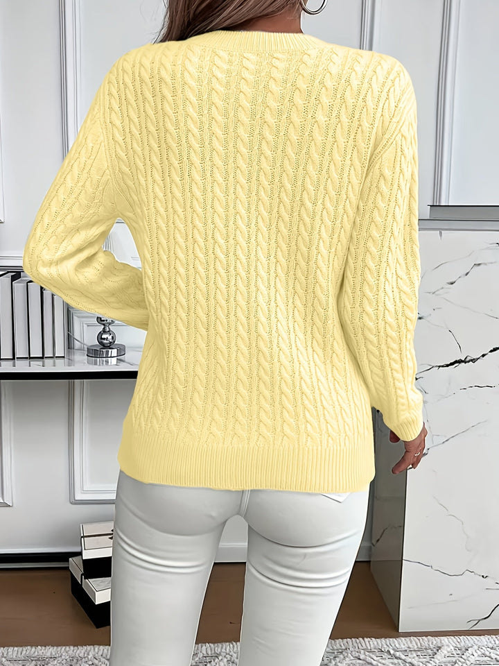 Faye | Cable Knit Round Neck Sweater