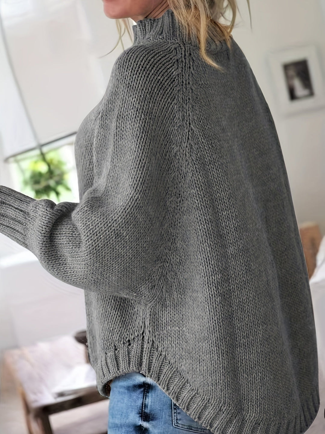 Heidi - Comfortable Vintage Cable Sweater
