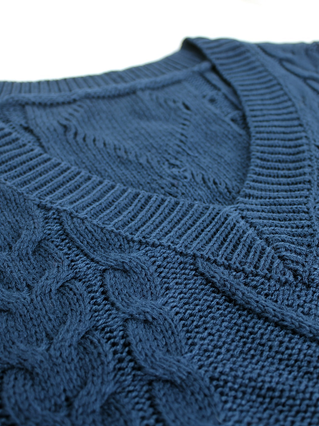 Cora | Cozy Cable Knit V-Neck Sweater Vest