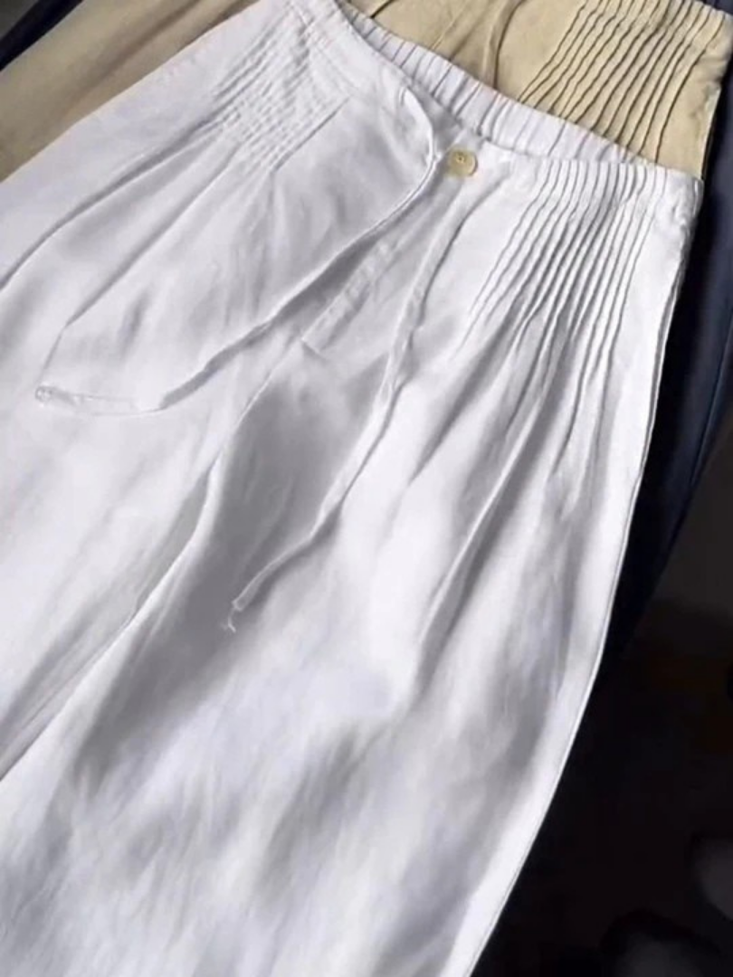 Nylah | Wide-Leg Trousers with Elastic Waist and Lightweight Fabric