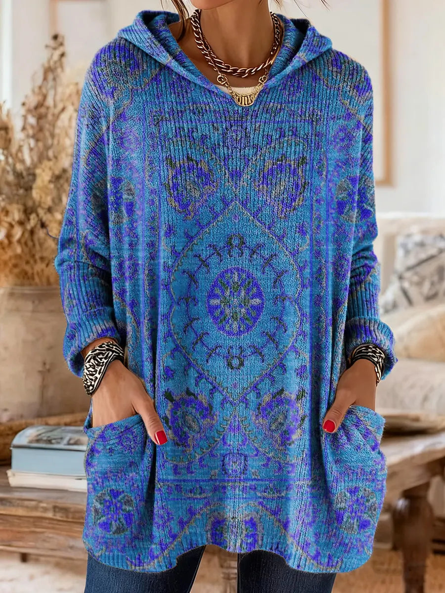 Vintage-inspired hoodie tunic with pockets and ethnic print