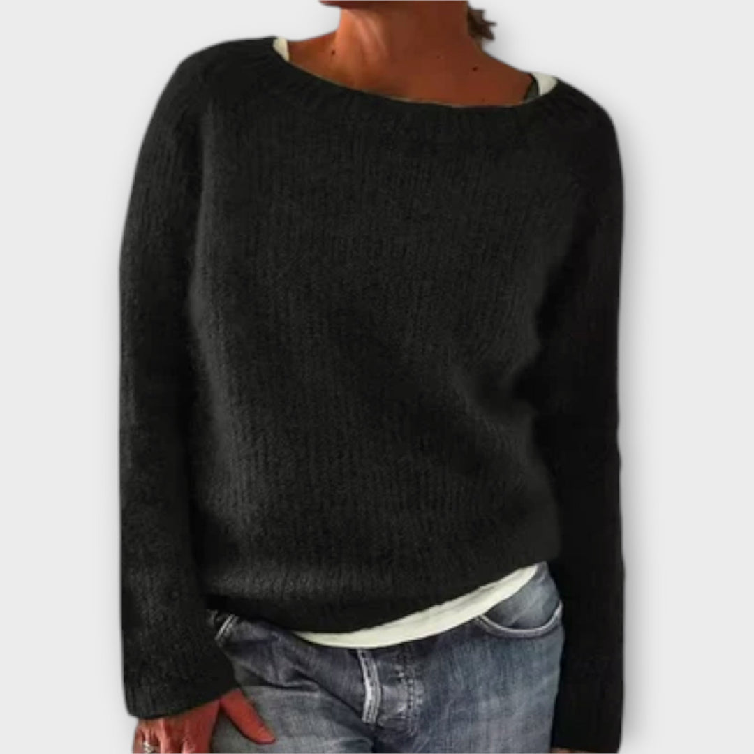 NOVAENE – COZY CHARM SWEATER