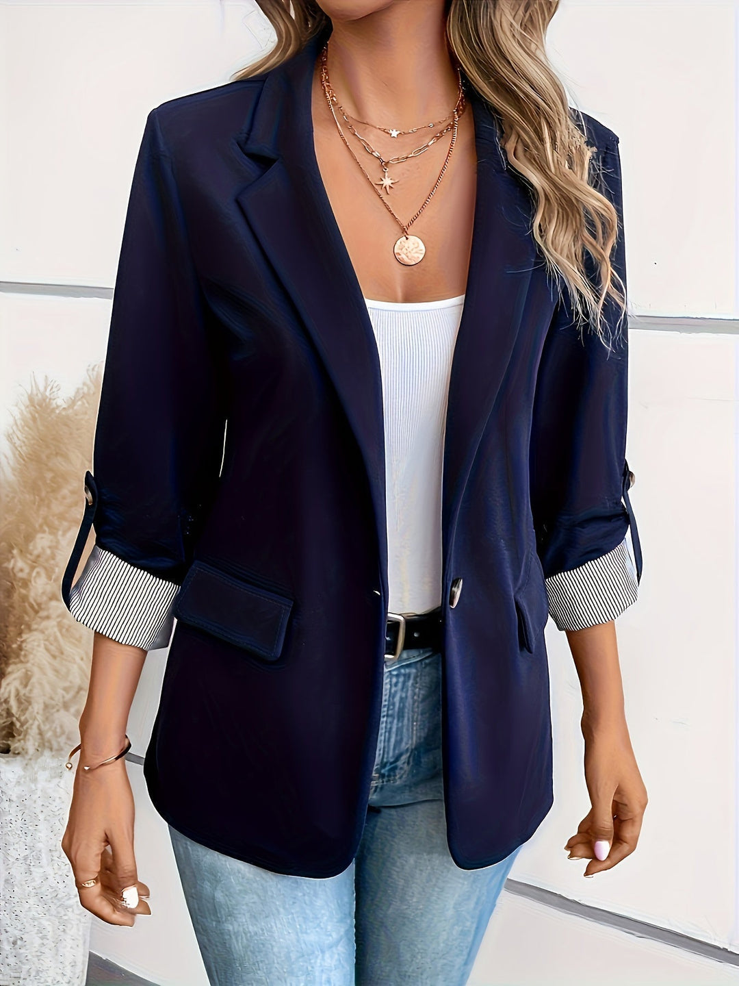 Jamie - Women's Stylish Blazer