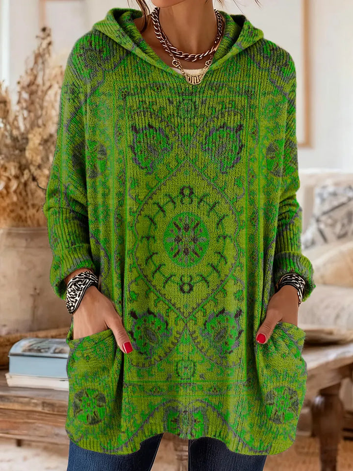 Vintage-inspired hoodie tunic with pockets and ethnic print