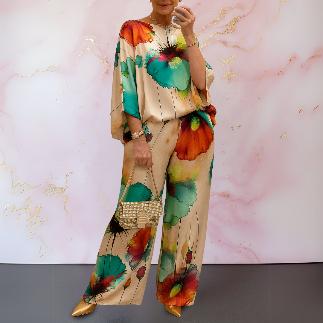 Kaia | Two-Piece Set with Lightweight Fabric
