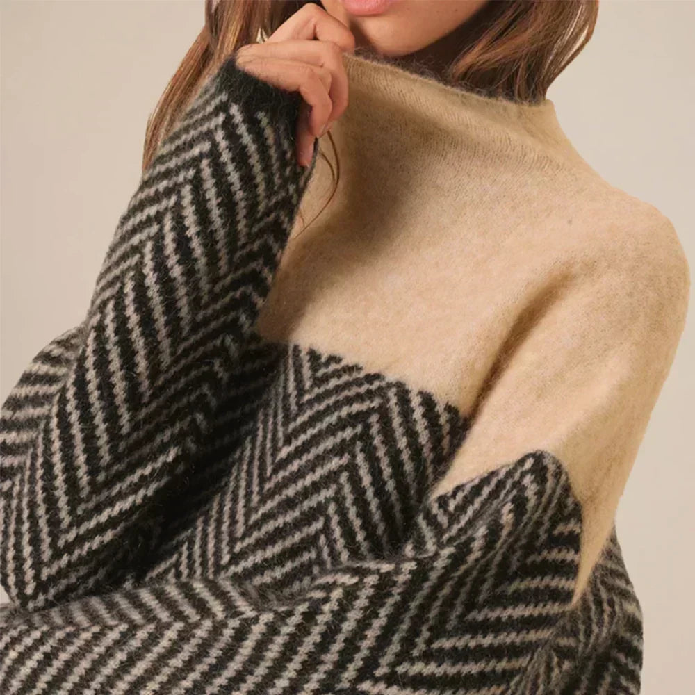 Louise | Turtleneck