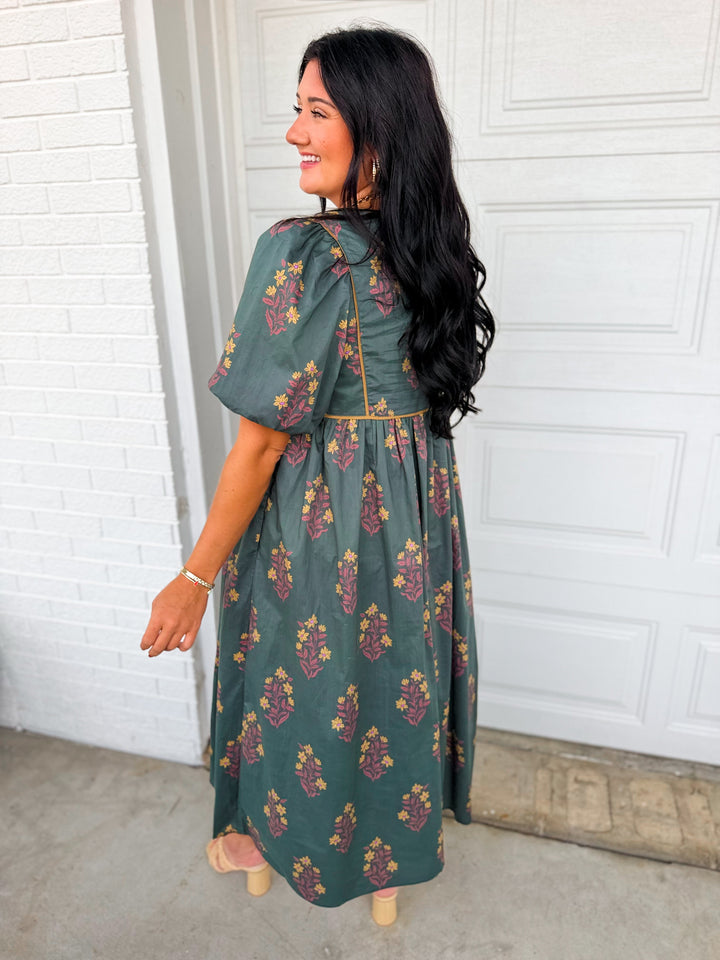 Natalie | Women's Dress with V-Neck and Floral Print