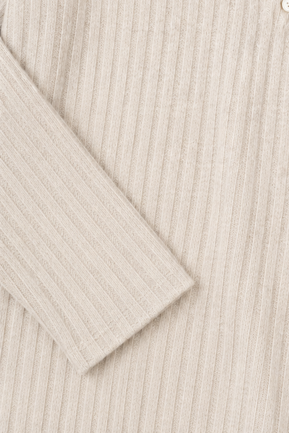 Marlowe & Rib – Ribbed V-Neck Sweater with Buttons