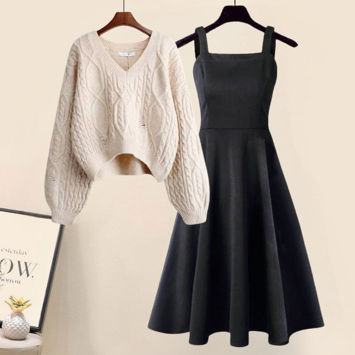 LIANE - Elegant knitted sweater with mermaid skirt