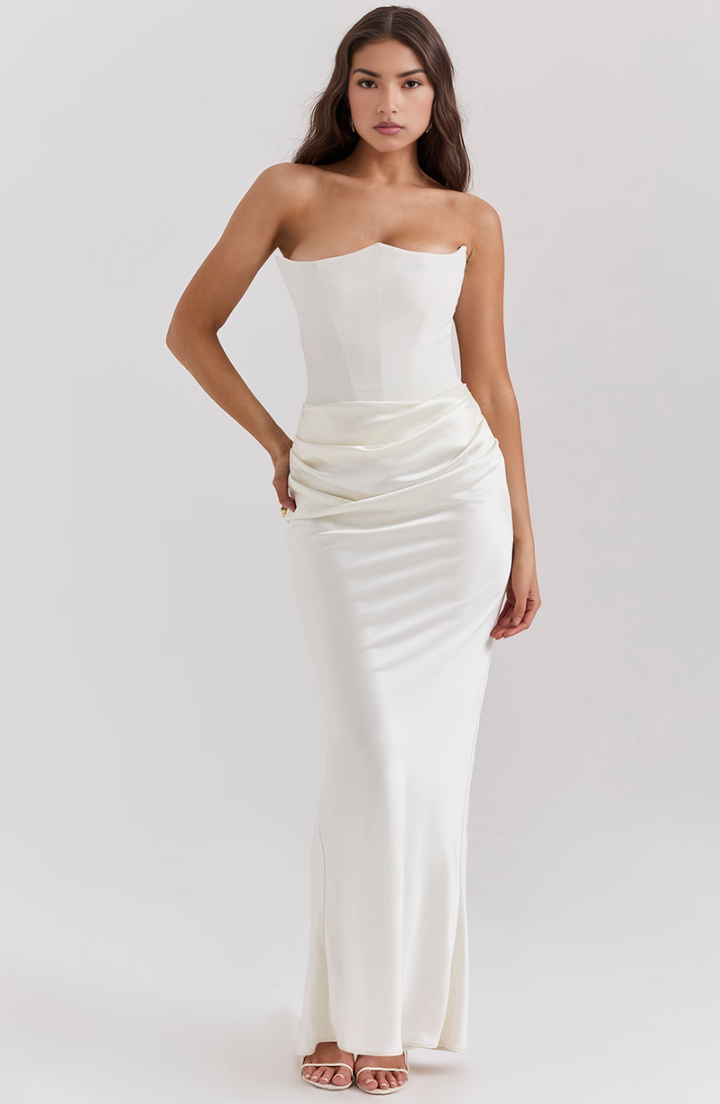 Timeless Chic Strapless A-Line Lace Wedding Guest Midi Evening Dress