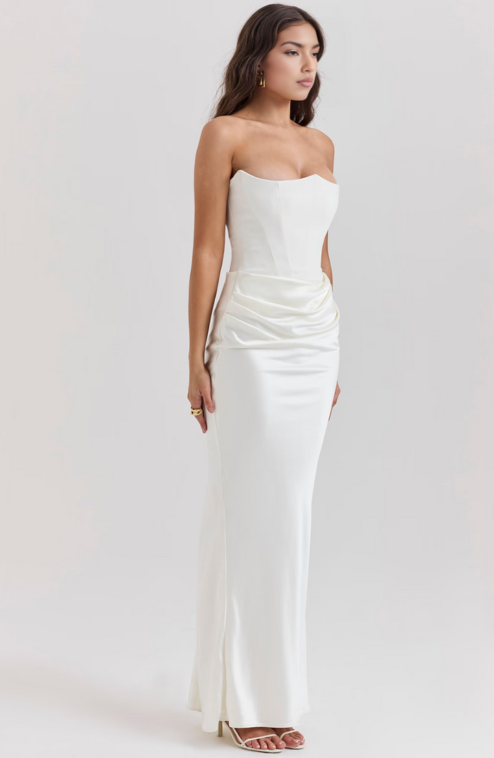 Timeless Chic Strapless A-Line Lace Wedding Guest Midi Evening Dress