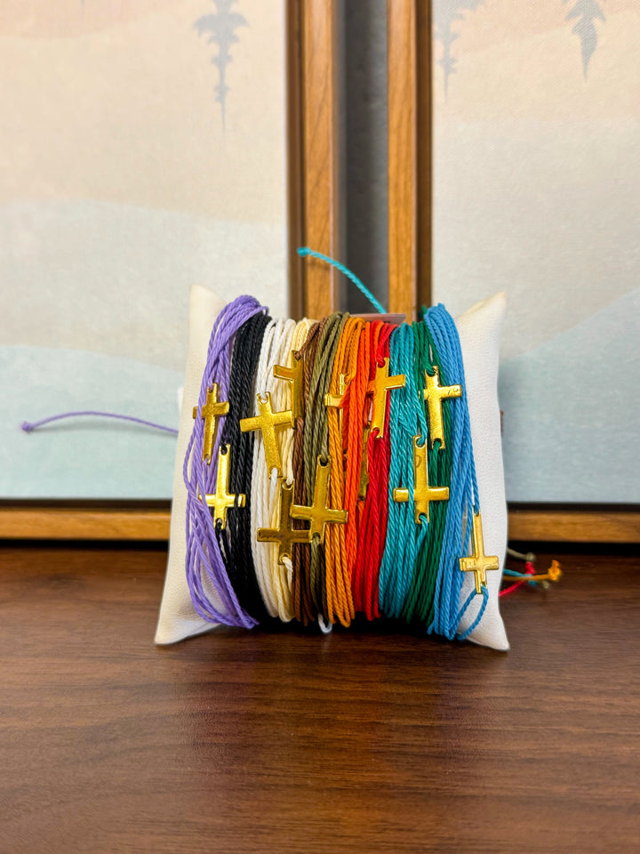 Sarah | Women's Bracelet with Cross and Knots