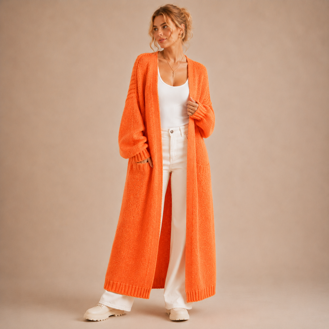 Hallie | Women&