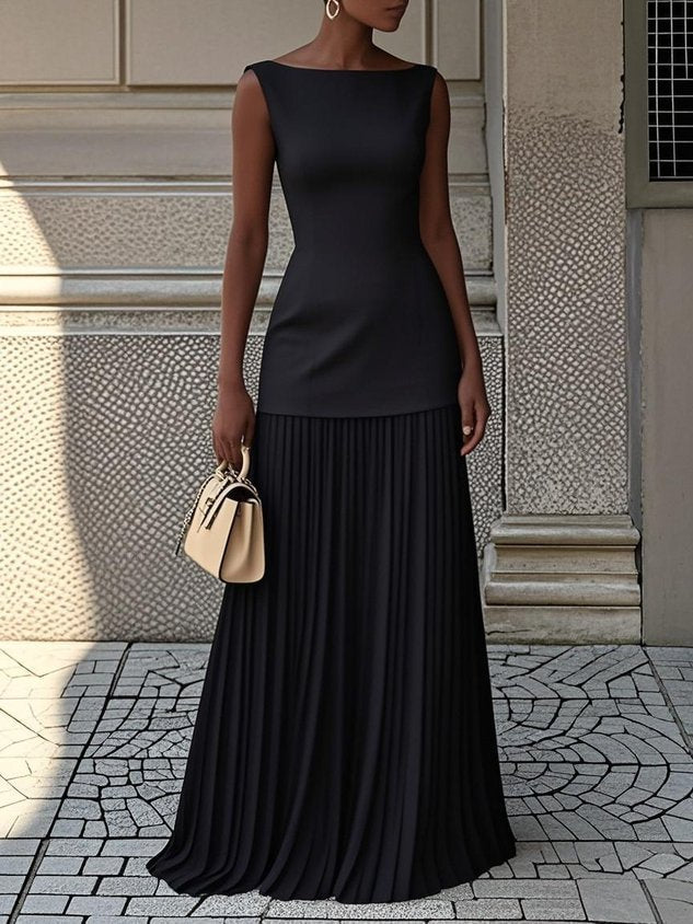 Graceful Silhouette Enhancing Sleeveless Pleated Flowing Evening Elegant Maxi Dress