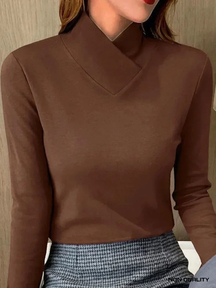 Tommaso - Elegant Turtleneck