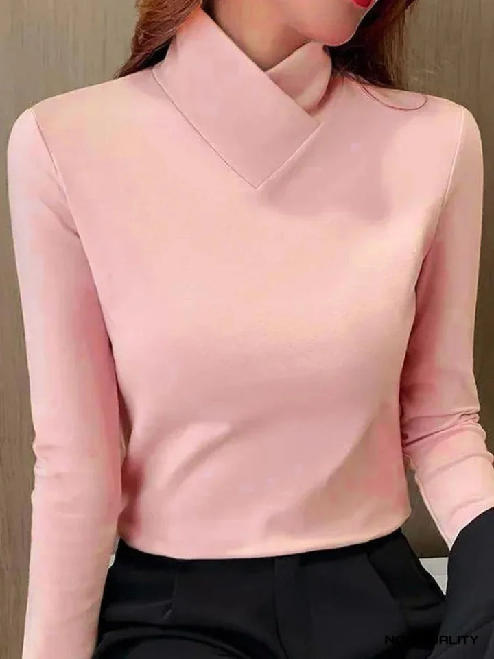Tommaso - Elegant Turtleneck