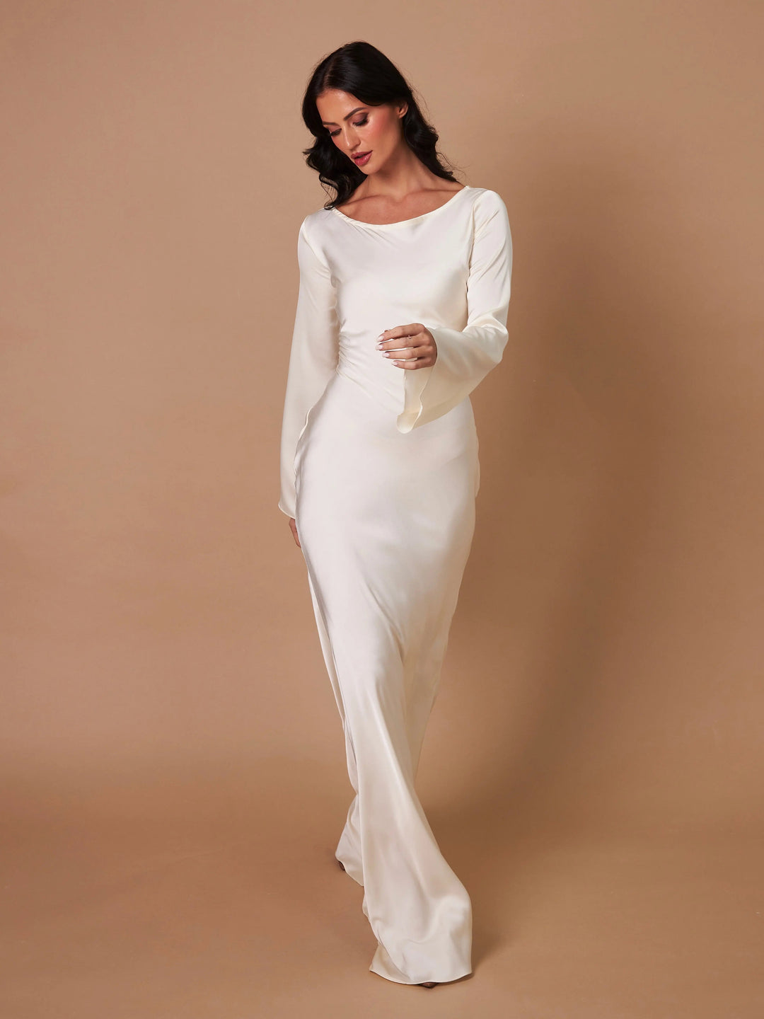 Luxurious Draped Long-Sleeve Satin Evening Floor-Length Maxi Silhouette Elegant Dress