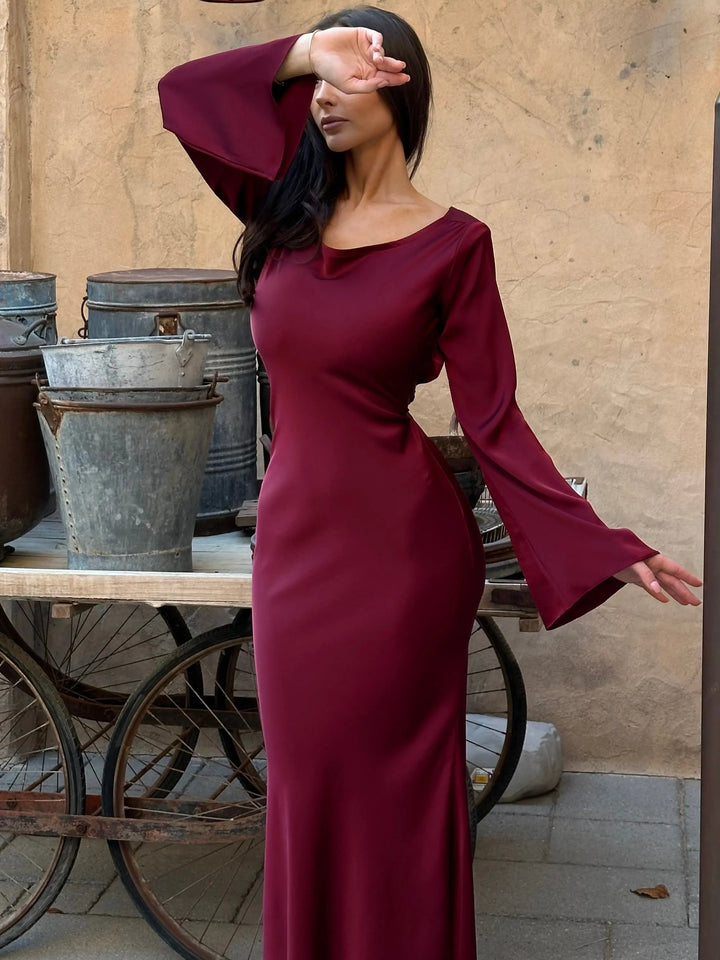 Luxurious Draped Long-Sleeve Satin Evening Floor-Length Maxi Silhouette Elegant Dress