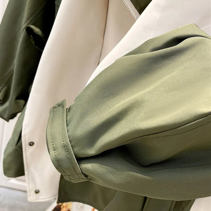 Frieda - Cozy Windbreaker