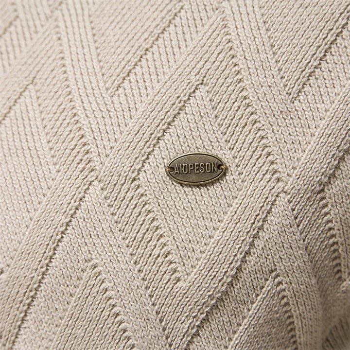 Men's Sweater with Round Neck and Textured Design