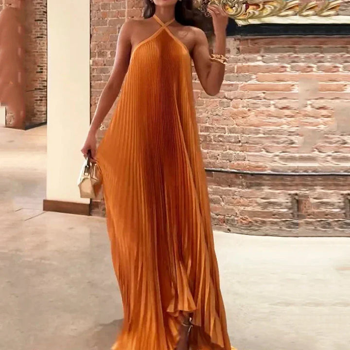 Graceful Pleated Halter Neck Maxi Dress with Flowing Silhouette for Women&