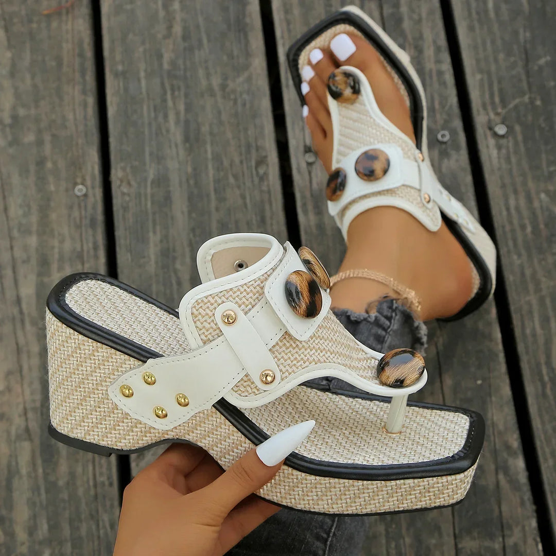 Sienna Foam Sandals