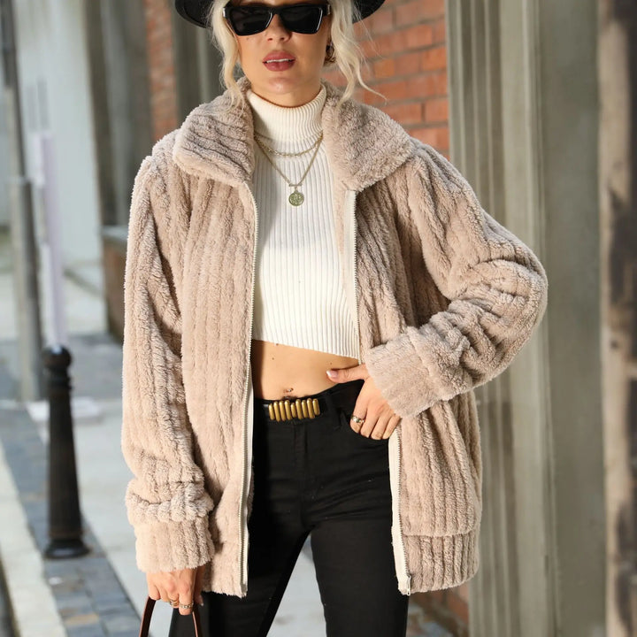 Iris | Elegant Coat