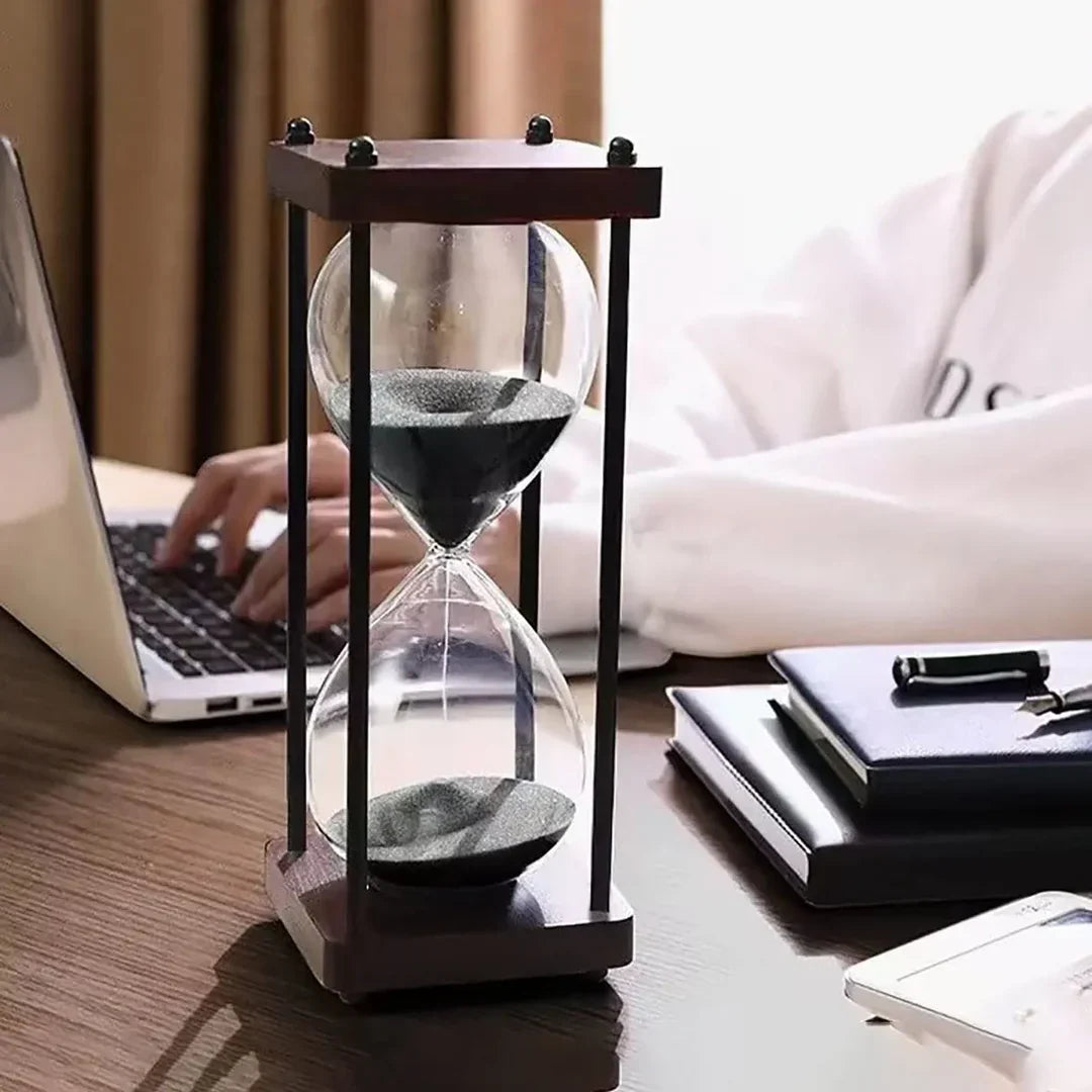 Chronus Noir Hourglass