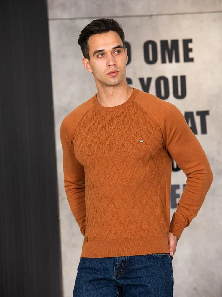 Men's Sweater with Round Neck and Textured Design