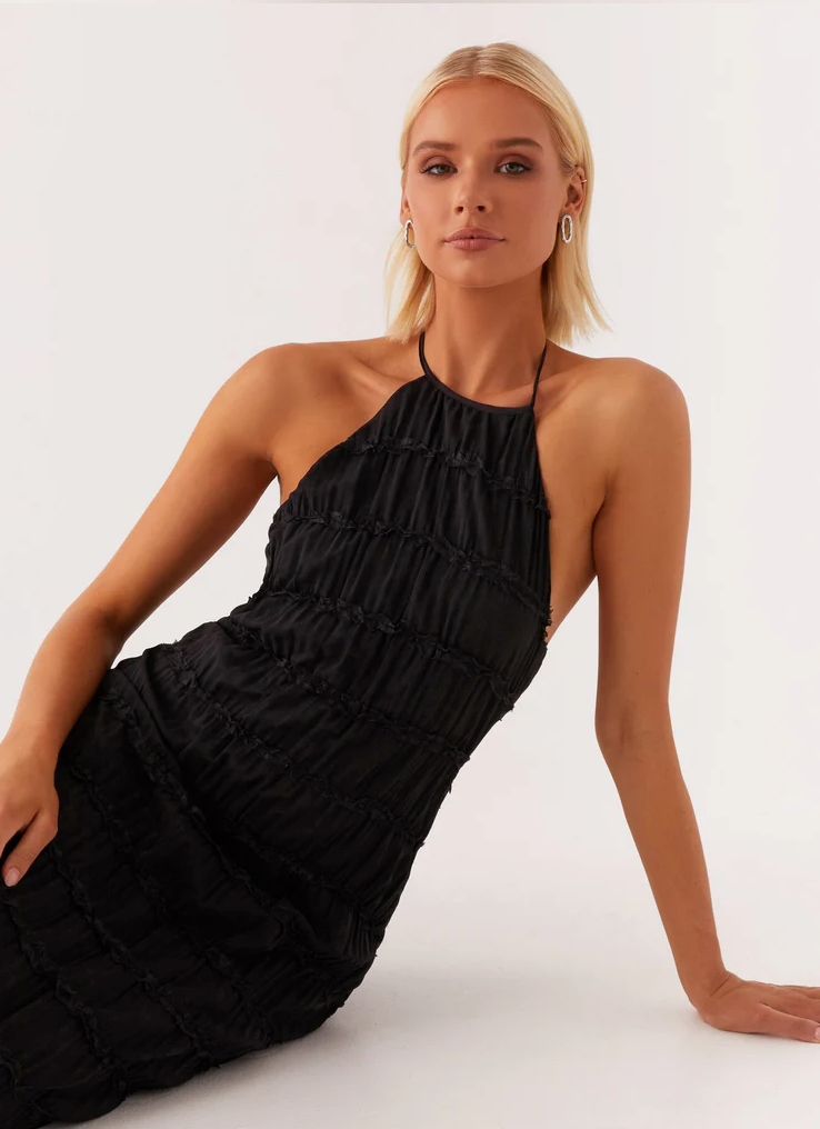 Luxurious Halter Premium Georgette Exquisitely Flowing For Upscale Occasions Maxi Dress