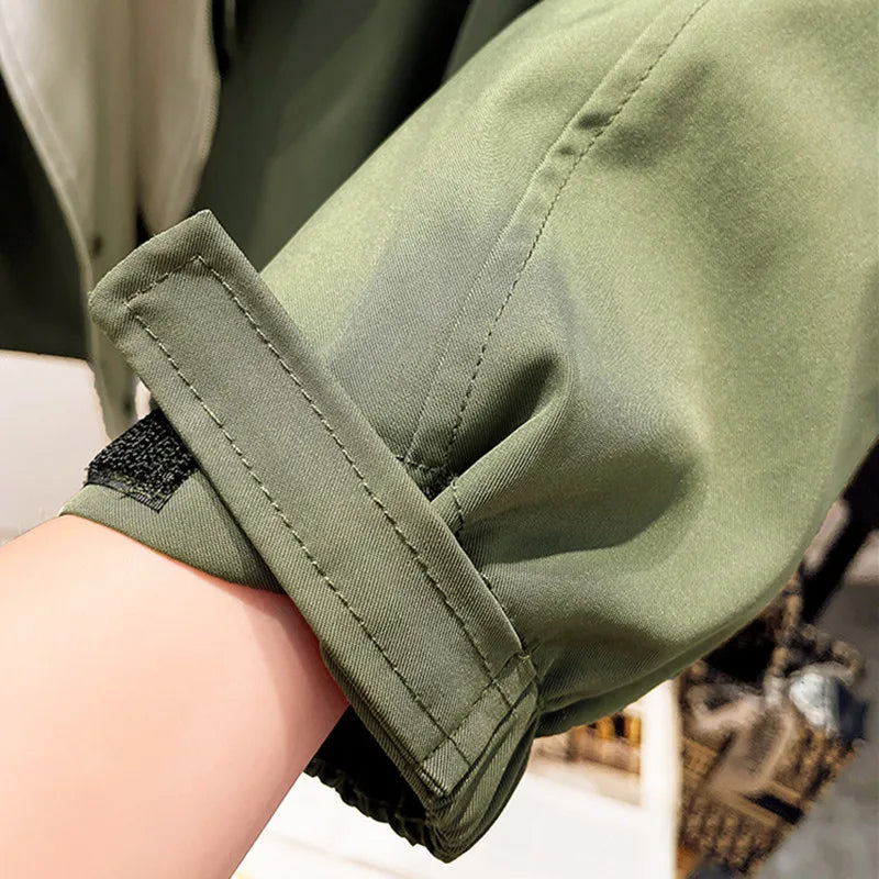 Frieda - Cozy Windbreaker