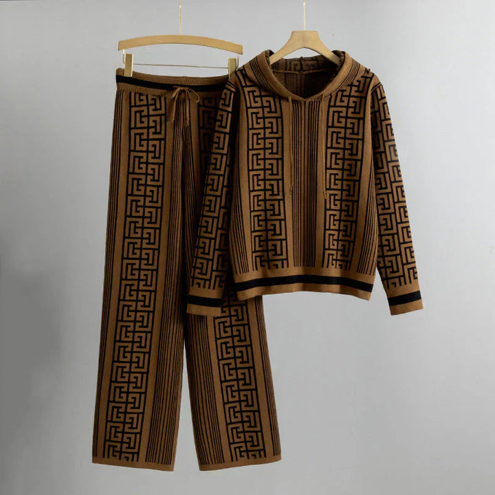 Natalie | Hoodie and Trousers Set with Adjustable Hood and Relaxed Fit