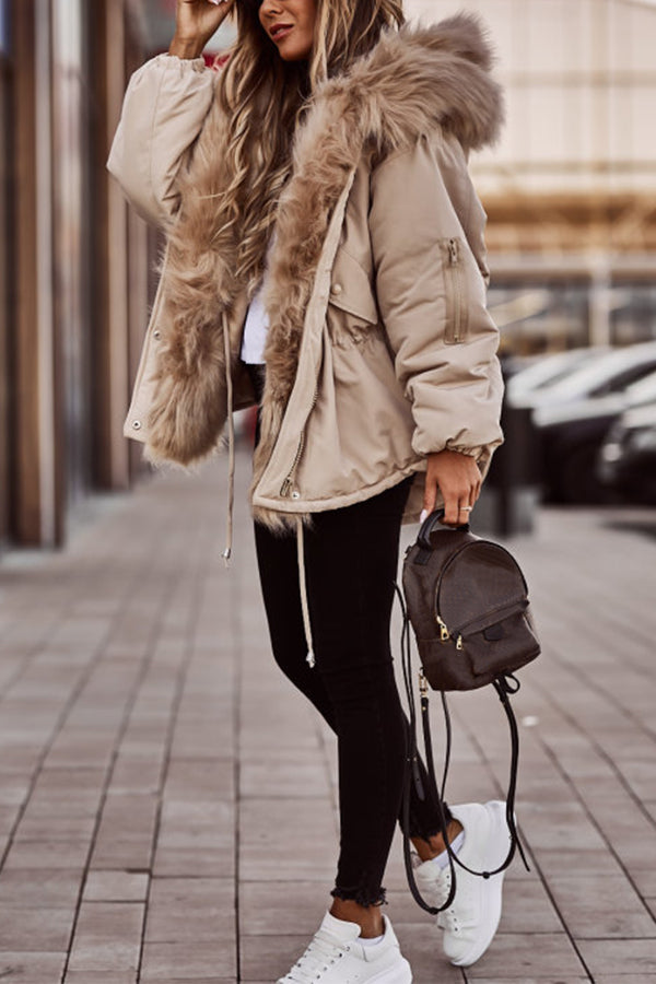 Ladies Short Winter Parka with Faux Fur